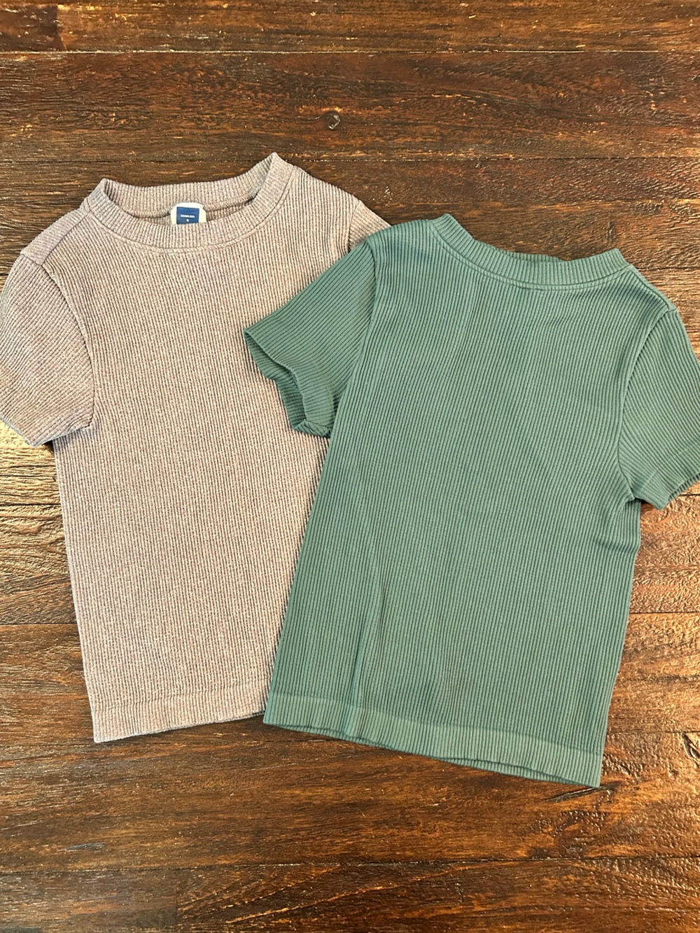 Exhale Seamless Fitted Rib T-Shirt Bundle - Gray and Teal